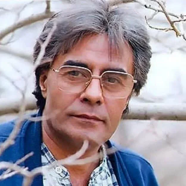 خسرو شکیبایی